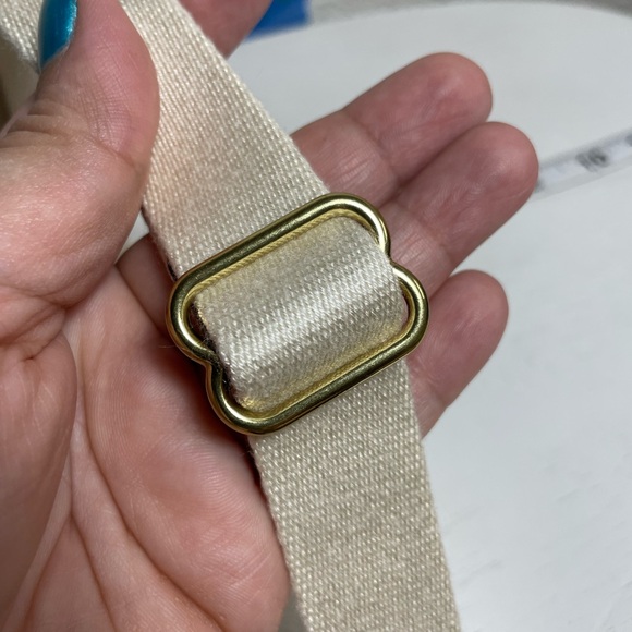 NWT - Coach Poppy Pop C Graffiti Metallic Gold Patchwork Swingpack Crossbody Bag - Picture 10 of 12